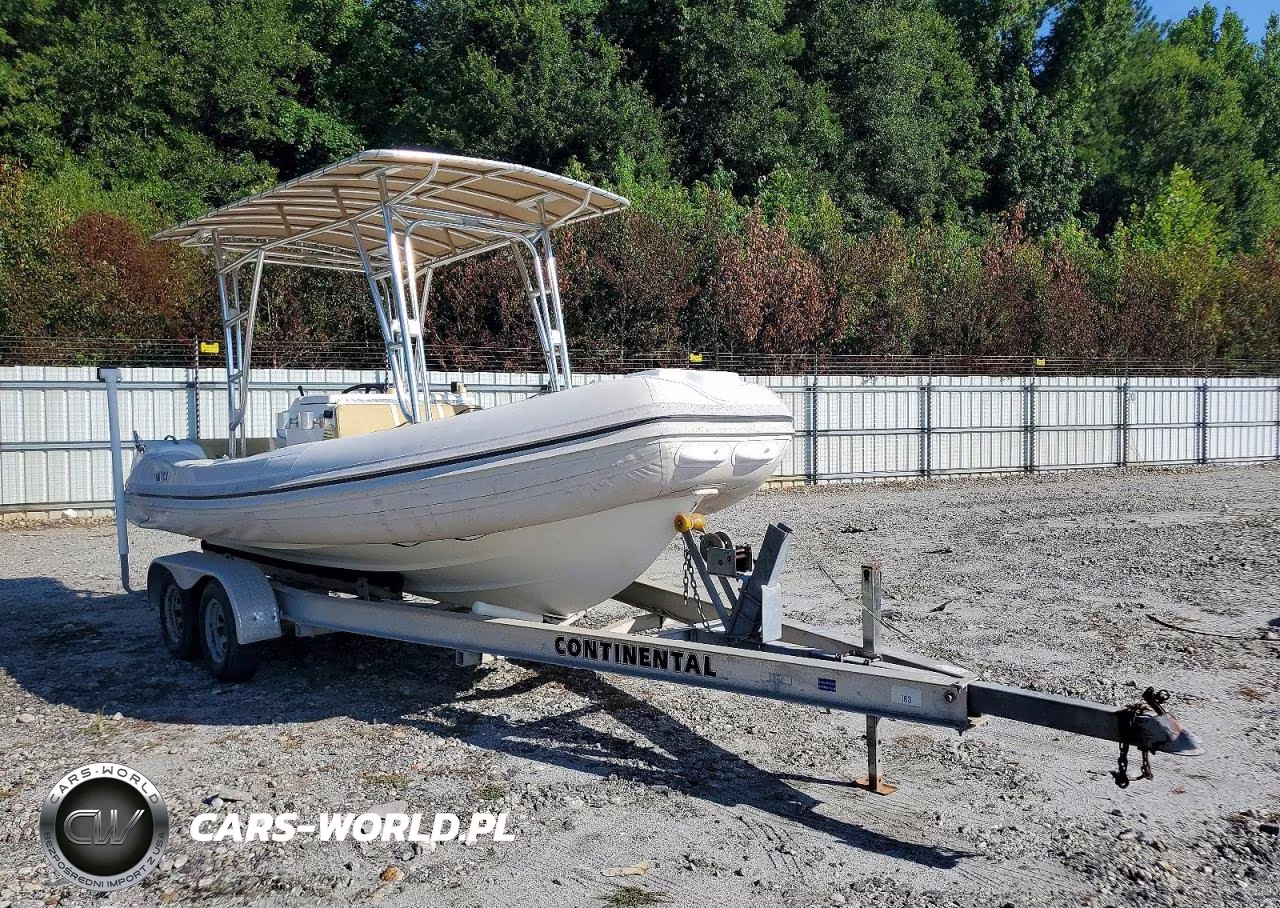 2010 Nautica Boat - Boat