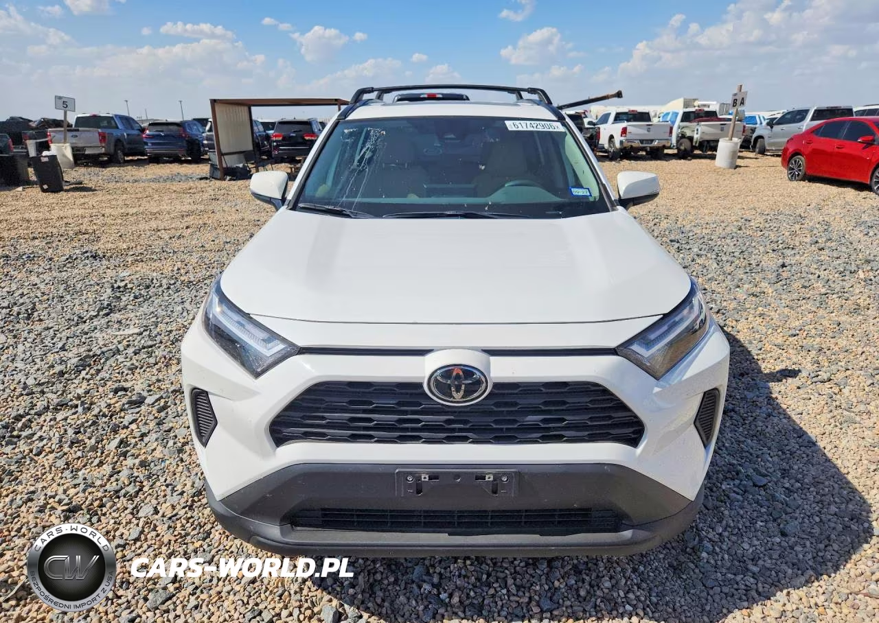 2025 Toyota Rav4 Hybrid Xle VIN:4T3RWRFV2SU206027 - 5