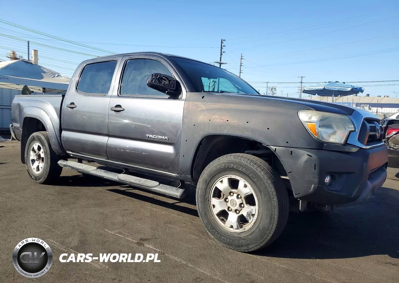 2014 Toyota Tacoma Double Cab Prerunner VIN:3TMJU4GN4EM159268 - 4