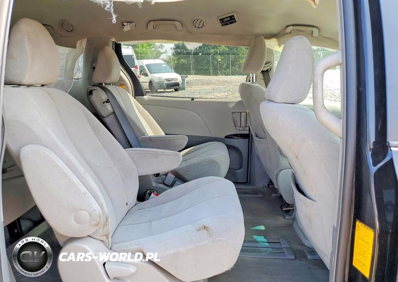 2014 Toyota Sienna Le VIN:5TDKK3DC1ES491806 - 11