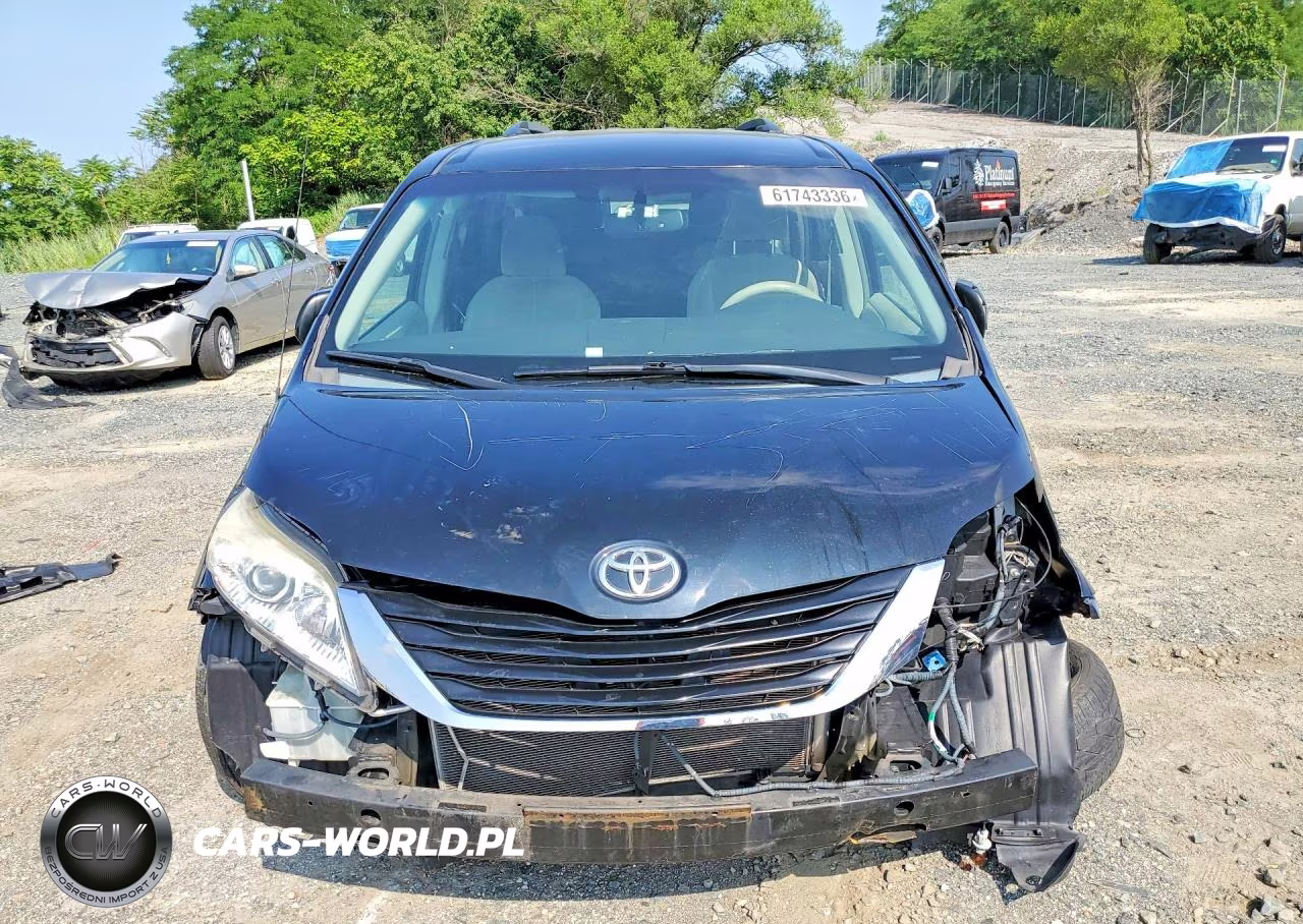 2014 Toyota Sienna Le VIN:5TDKK3DC1ES491806 - 5