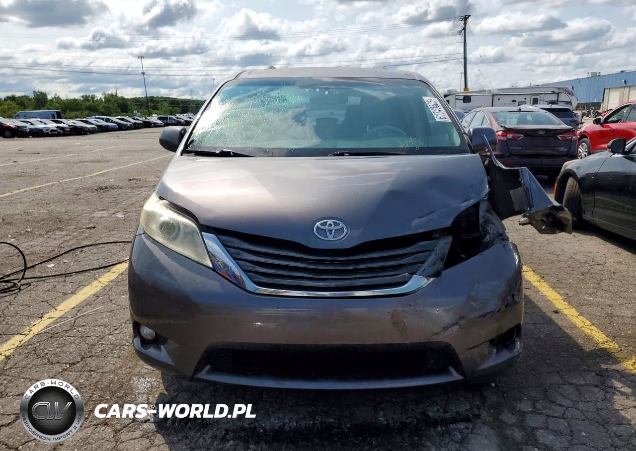 2011 Toyota Sienna Xle 8-Passenger VIN:5TDYK3DC4BS081149 - 5