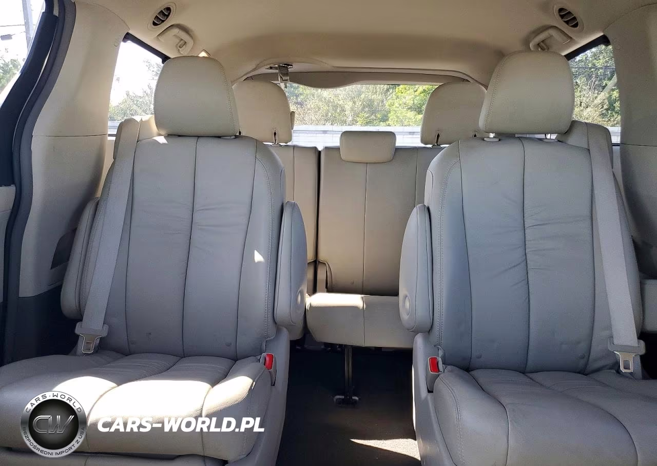 2011 Toyota Sienna Xle 7-Passenger VIN:5TDDK3DC1BS001868 - 10