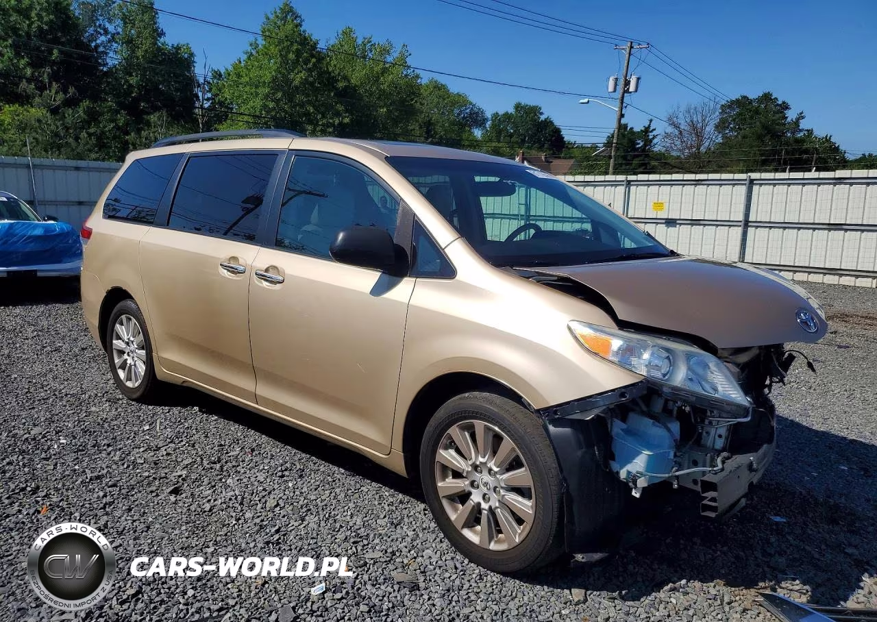 2011 Toyota Sienna Xle 7-Passenger VIN:5TDDK3DC1BS001868 - 4