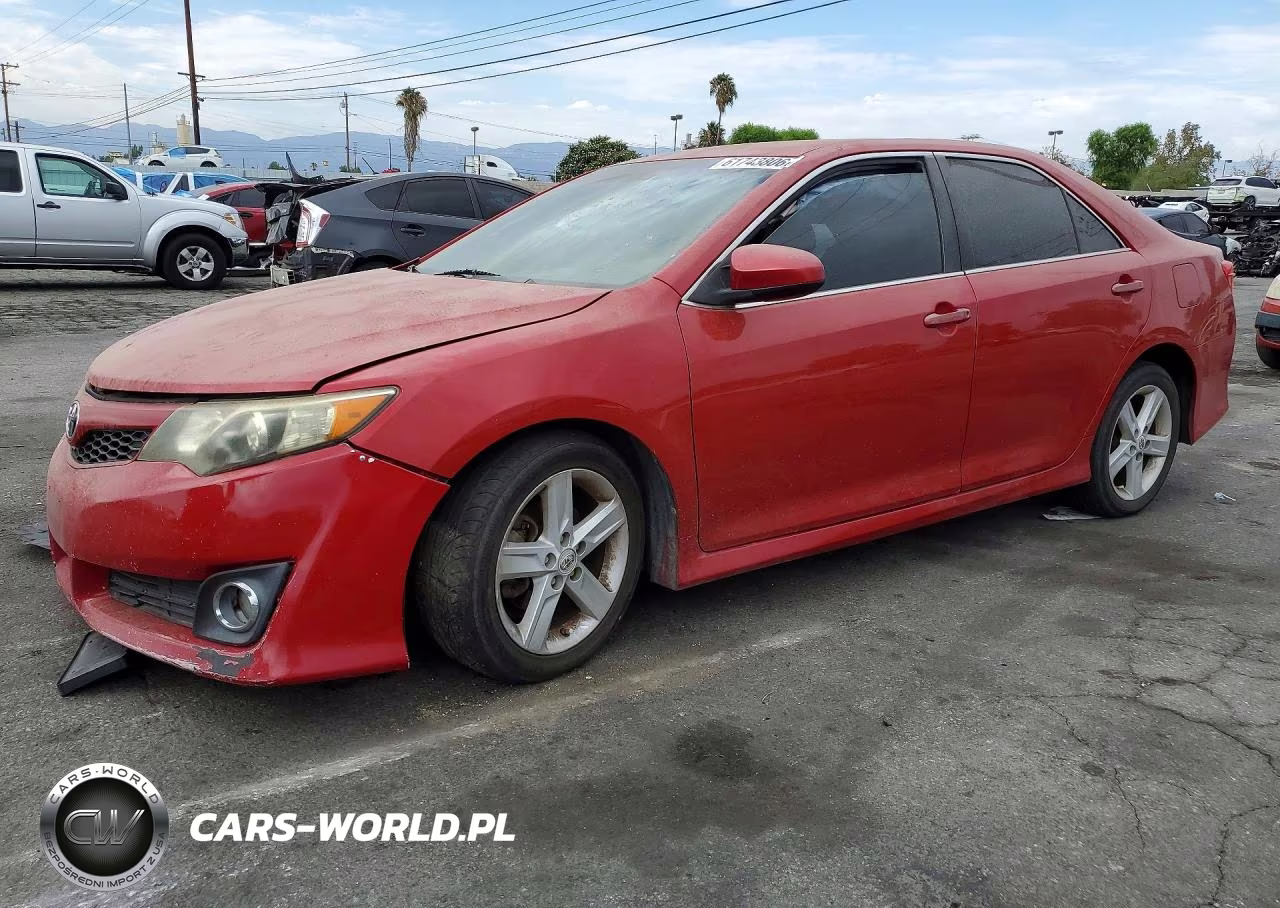2012 Toyota Camry Se – zdjęcie 1 z 12