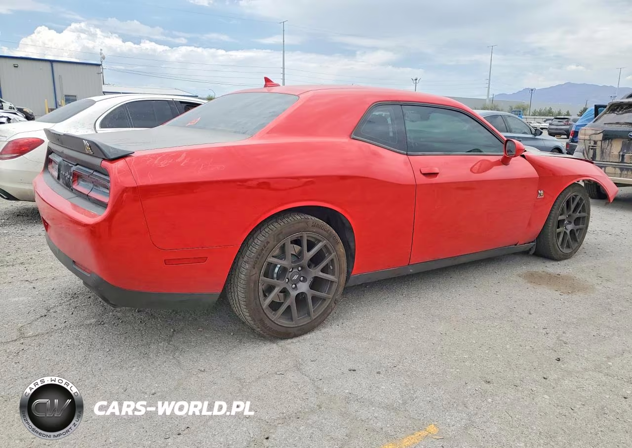 2019 Dodge Challenger R-T Scat Pack VIN:2C3CDZFJ2KH652577 - 3