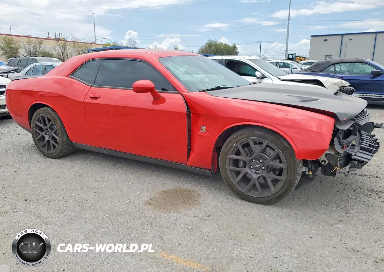 2019 Dodge Challenger R-T Scat Pack VIN:2C3CDZFJ2KH652577 - 4