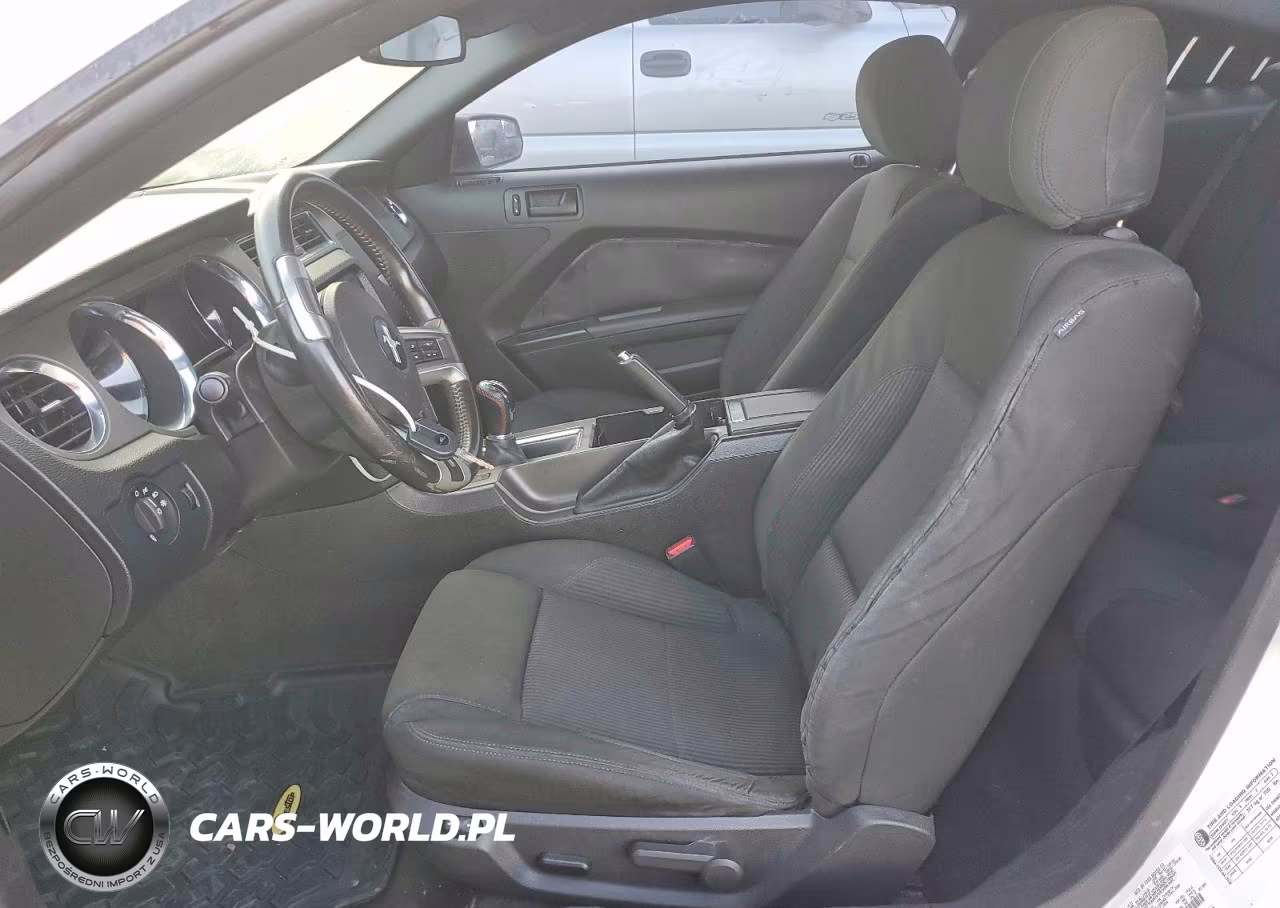 FORD MUSTANG VIN:1ZVBP8AM0D5261123 - 7