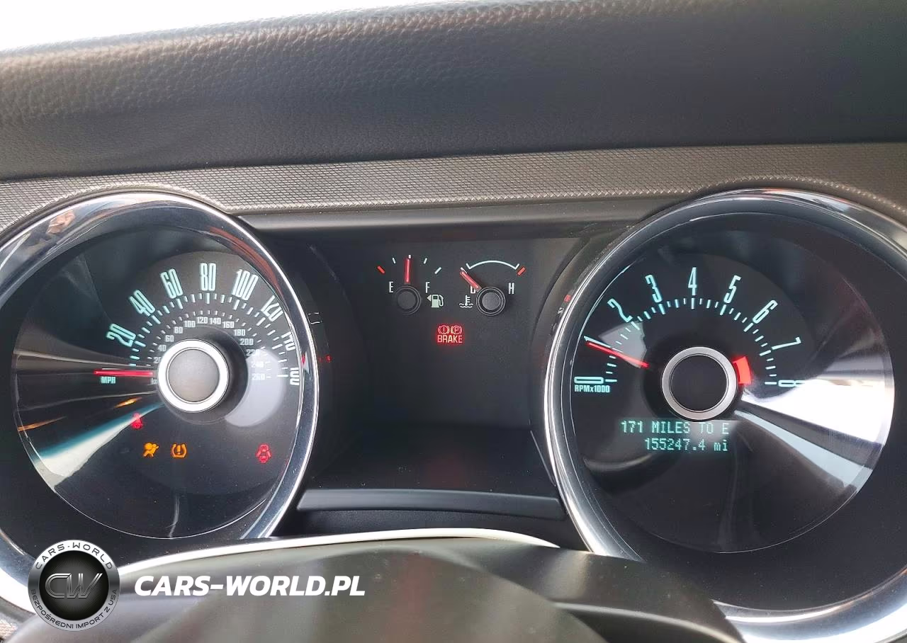 FORD MUSTANG VIN:1ZVBP8AM0D5261123 - 9