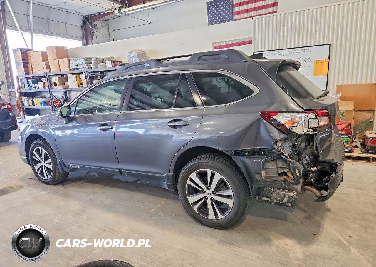 2019 Subaru Outback 3.6R Limited VIN:4S4BSENC3K3292212 - 2