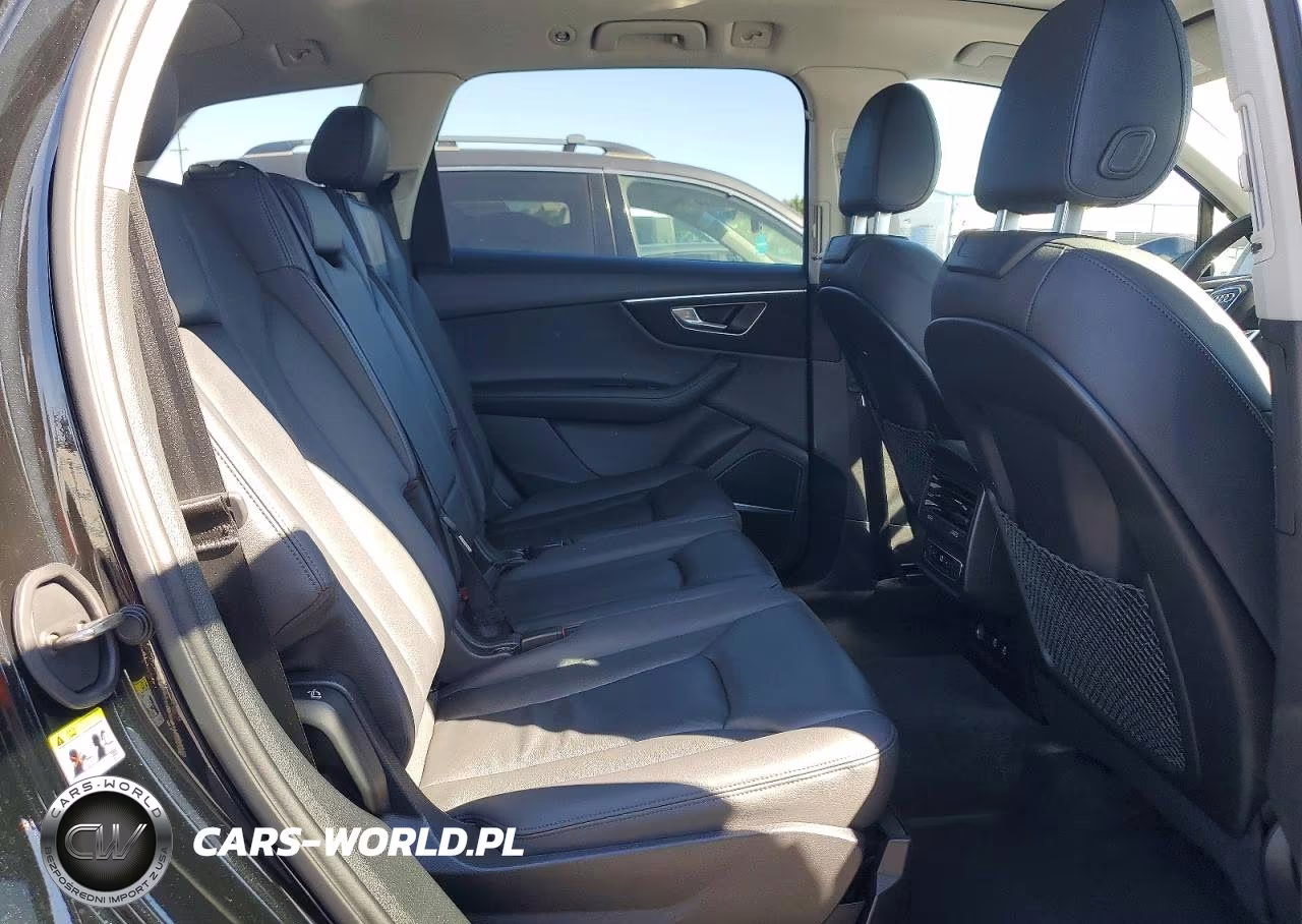 2024 Audi Q7 Premium Plus VIN:WA1LXBF79RD004315 - 11