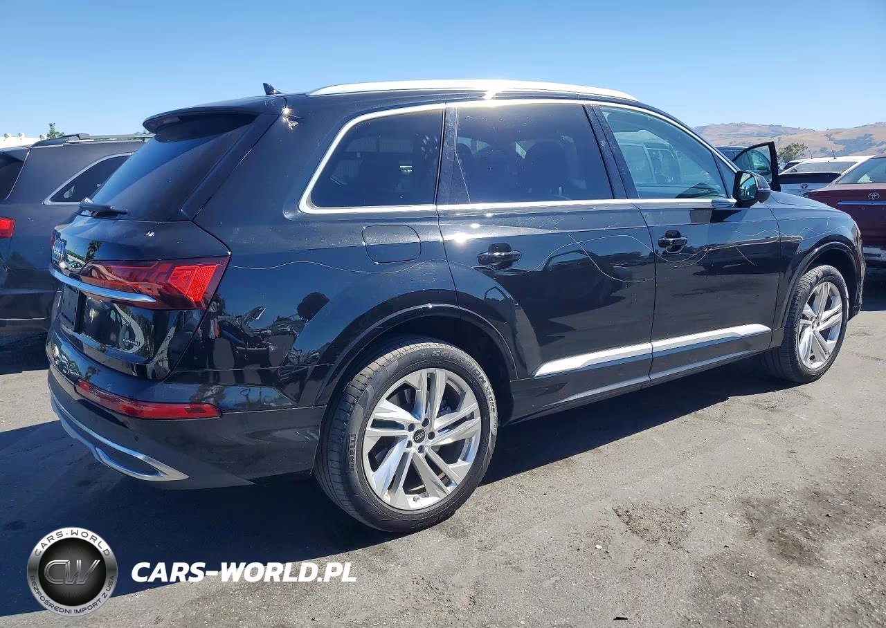 2024 Audi Q7 Premium Plus VIN:WA1LXBF79RD004315 - 3