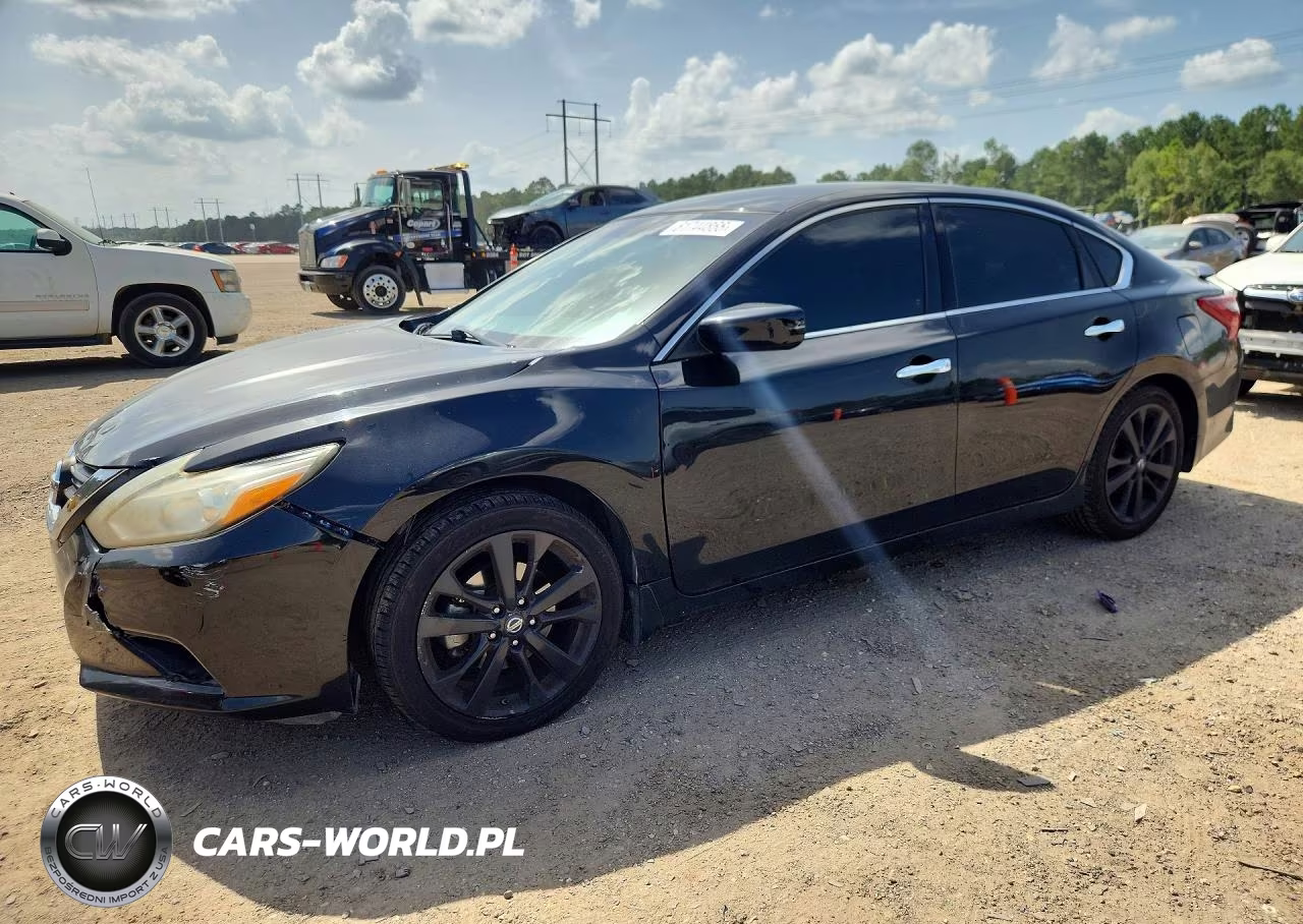 2017 Nissan Altima 2.5 Sr – zdjęcie 1 z 12
