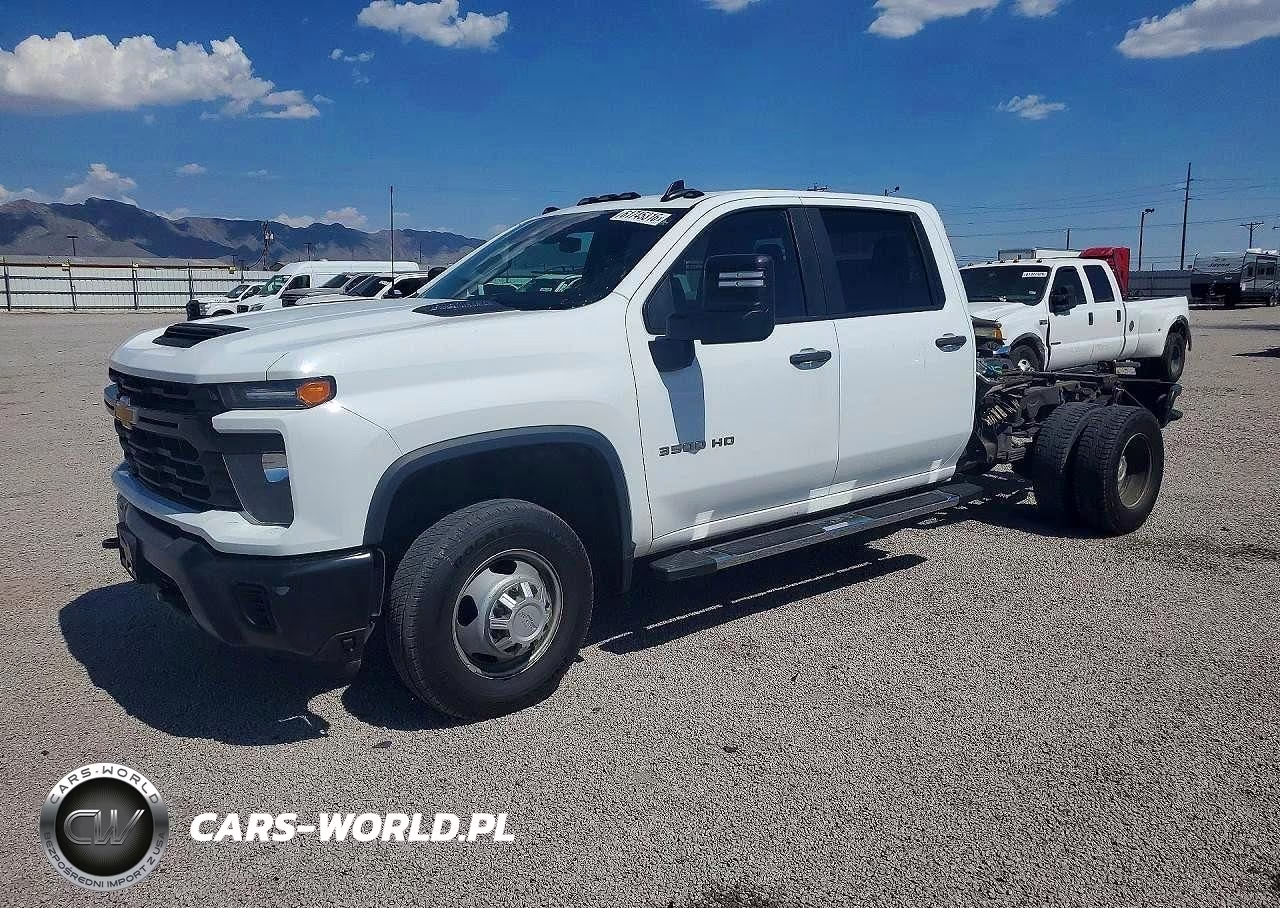2024 Chevrolet Silverado K3500 – zdjęcie 1 z 12