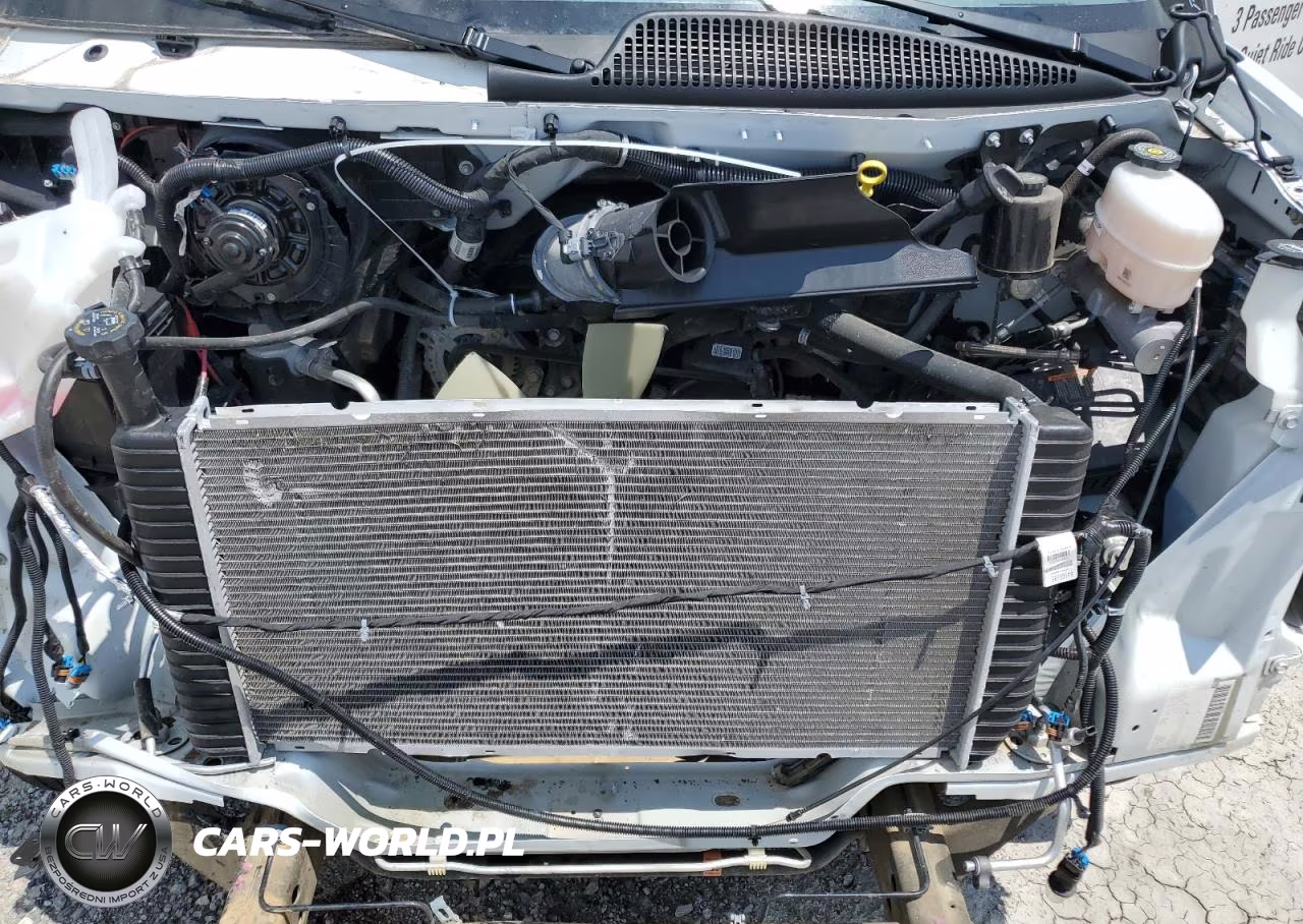 2023 GMC Savana Cutaway G3500 VIN:1GDY7RFP6P1193245 - 11