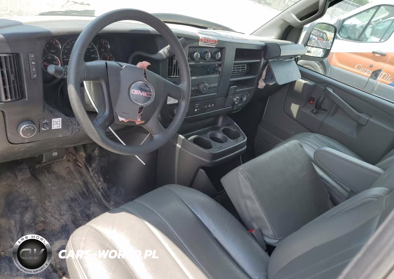 2023 GMC Savana Cutaway G3500 VIN:1GDY7RFP6P1193245 - 8