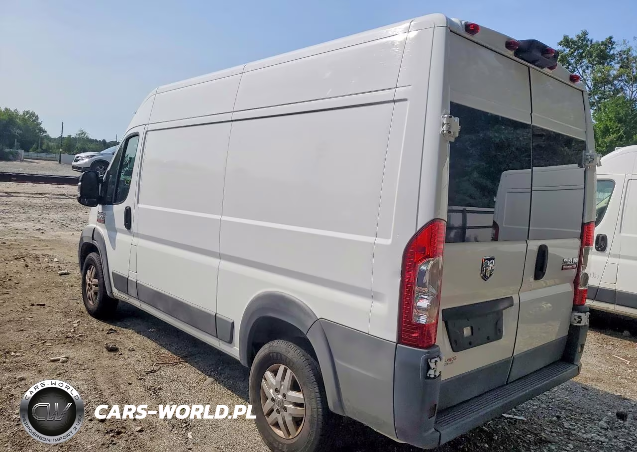 2018 Ram Promaster 2500 2500 High VIN:3C6TRVCG6JE155094 - 2