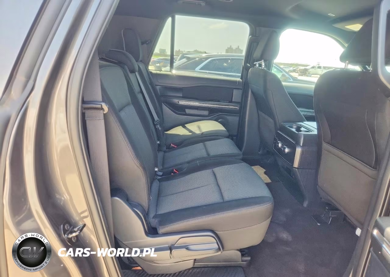 2021 Ford Expedition Max Xlt VIN:1FMJK1HT1MEA10558 - 11
