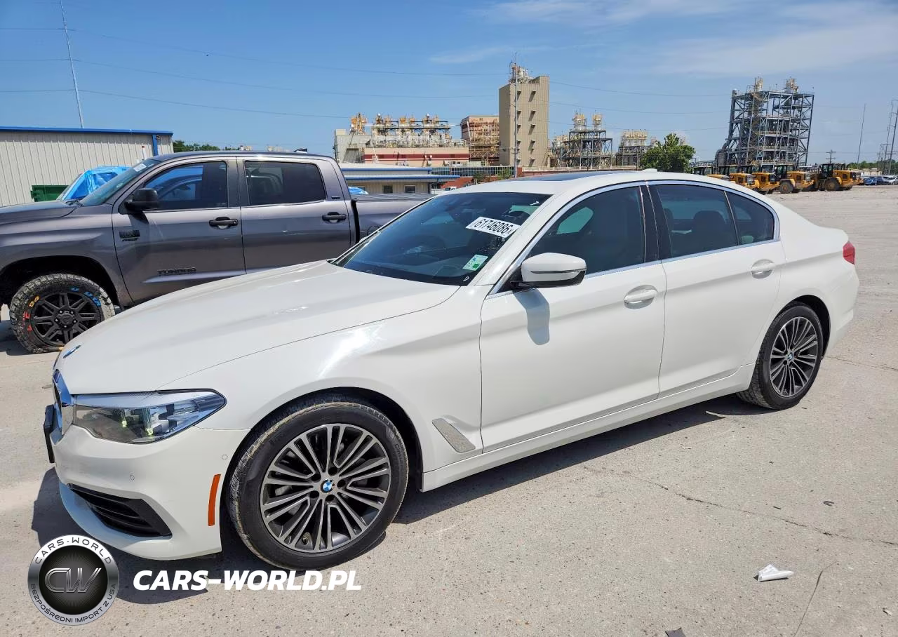 2019 BMW 530 Xi – zdjęcie 1 z 12