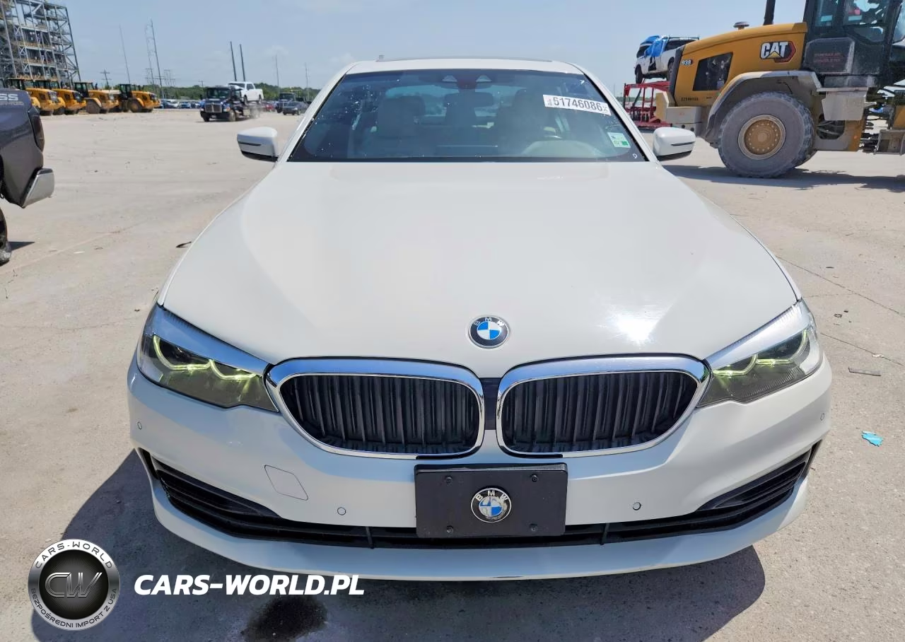 2019 BMW 530 Xi VIN:WBAJA7C59KWW17850 - 5