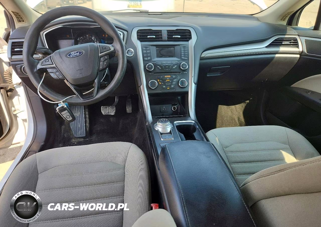 2018 Ford Fusion S Hybrid VIN:3FA6P0UU3JR141834 - 8
