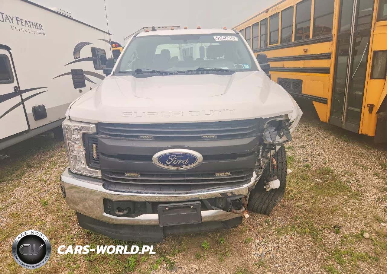 2019 Ford F350 Super Duty VIN:1FT8W3BT8KEF92120 - 5