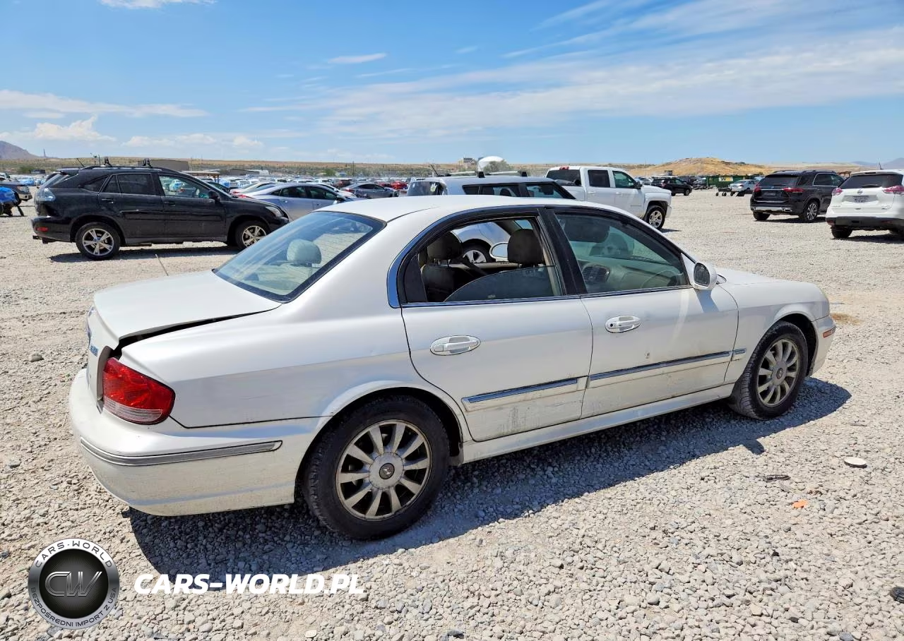 2003 Hyundai Sonata Gls VIN:KMHWF35H43A838437 - 3