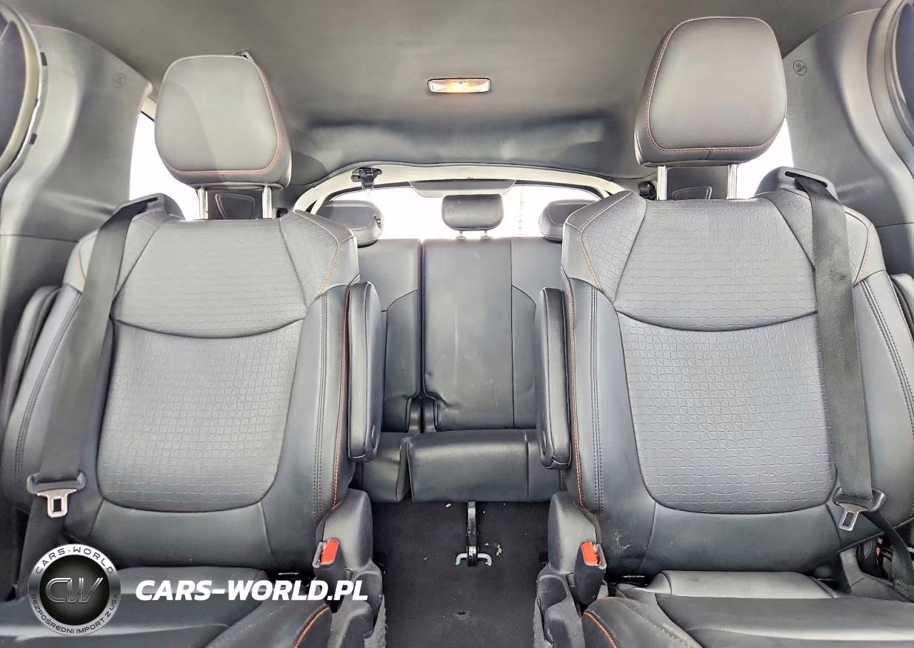 2022 Toyota Sienna Xse VIN:5TDDRKEC5NS096623 - 10