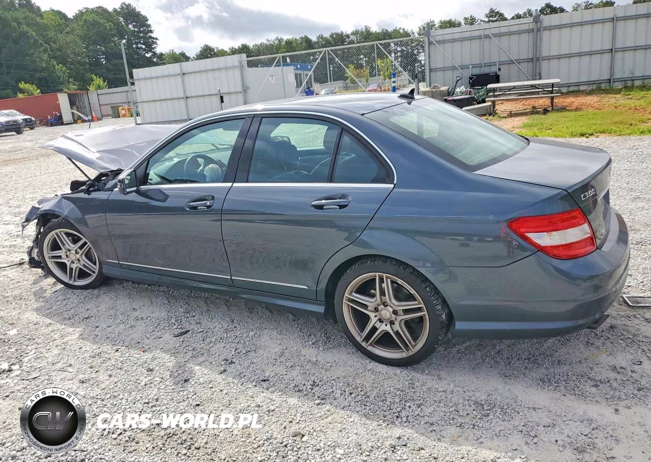 2010 Mercedes-Benz C 300 VIN:WDDGF5EB1AF448806 - 2