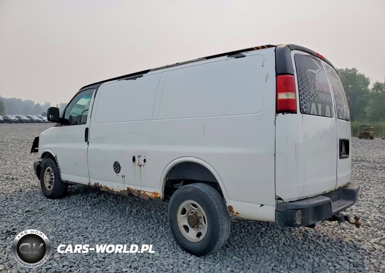 2004 Chevrolet Express G3500 VIN:1GCHG35U741124066 - 2