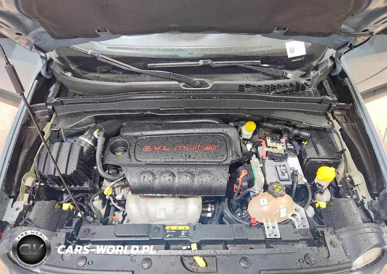 2018 Jeep Renegade Sport VIN:ZACCJBAB1JPH89308 - 12