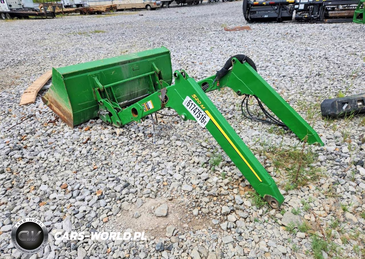 2021 John Deere 520M Loader VIN:1P0520MXTMD072720 - 3