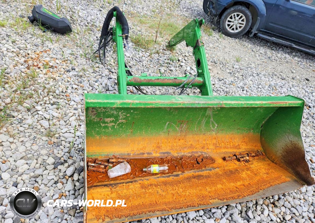 2021 John Deere 520M Loader VIN:1P0520MXTMD072720 - 9