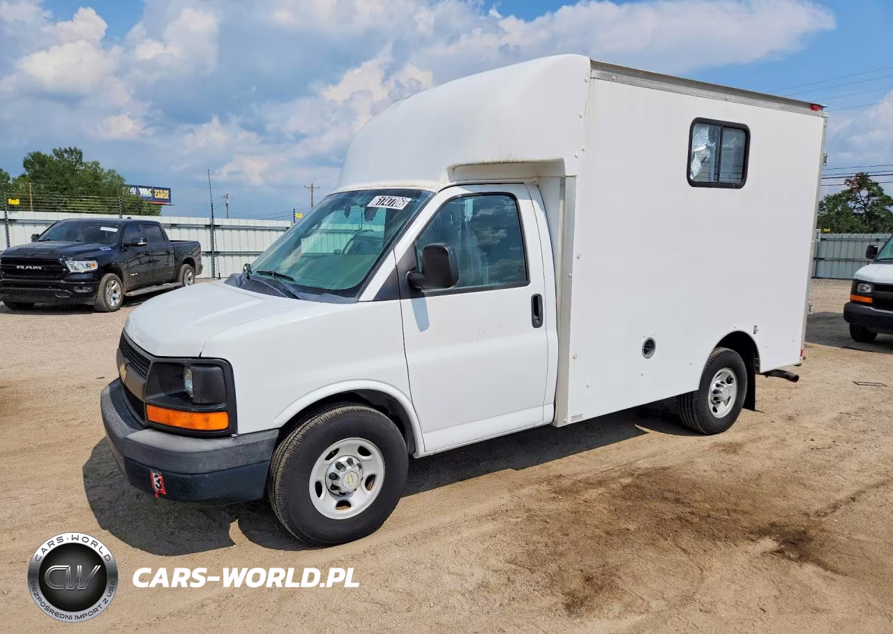 2013 Chevrolet Express Delivery Truck – zdjęcie 1 z 13