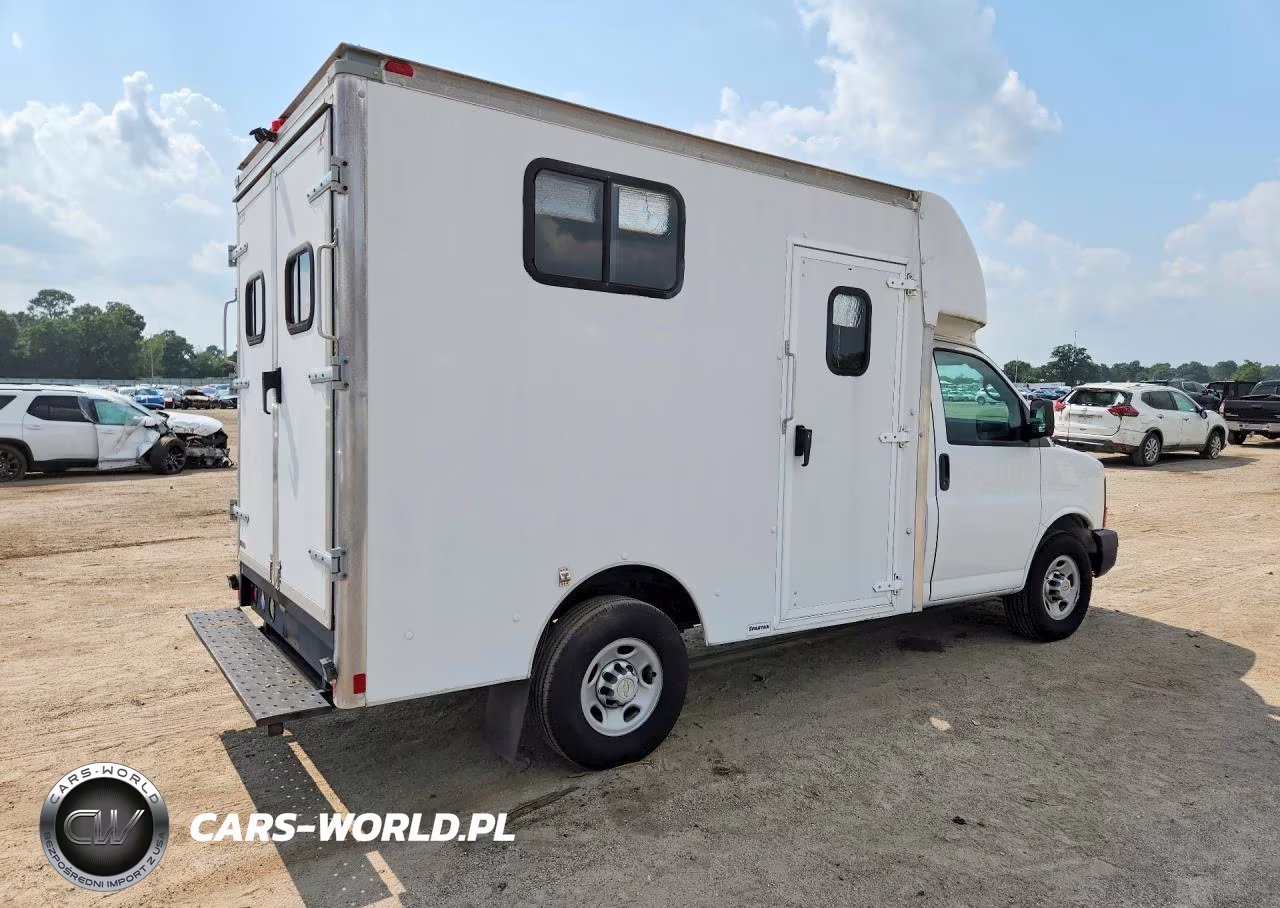 2013 Chevrolet Express Delivery Truck VIN:1GB0G2BG5D1186222 - 3