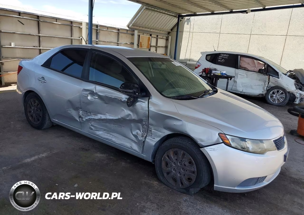 2013 Kia Forte Ex VIN:KNAFU4A23D5730206 - 4