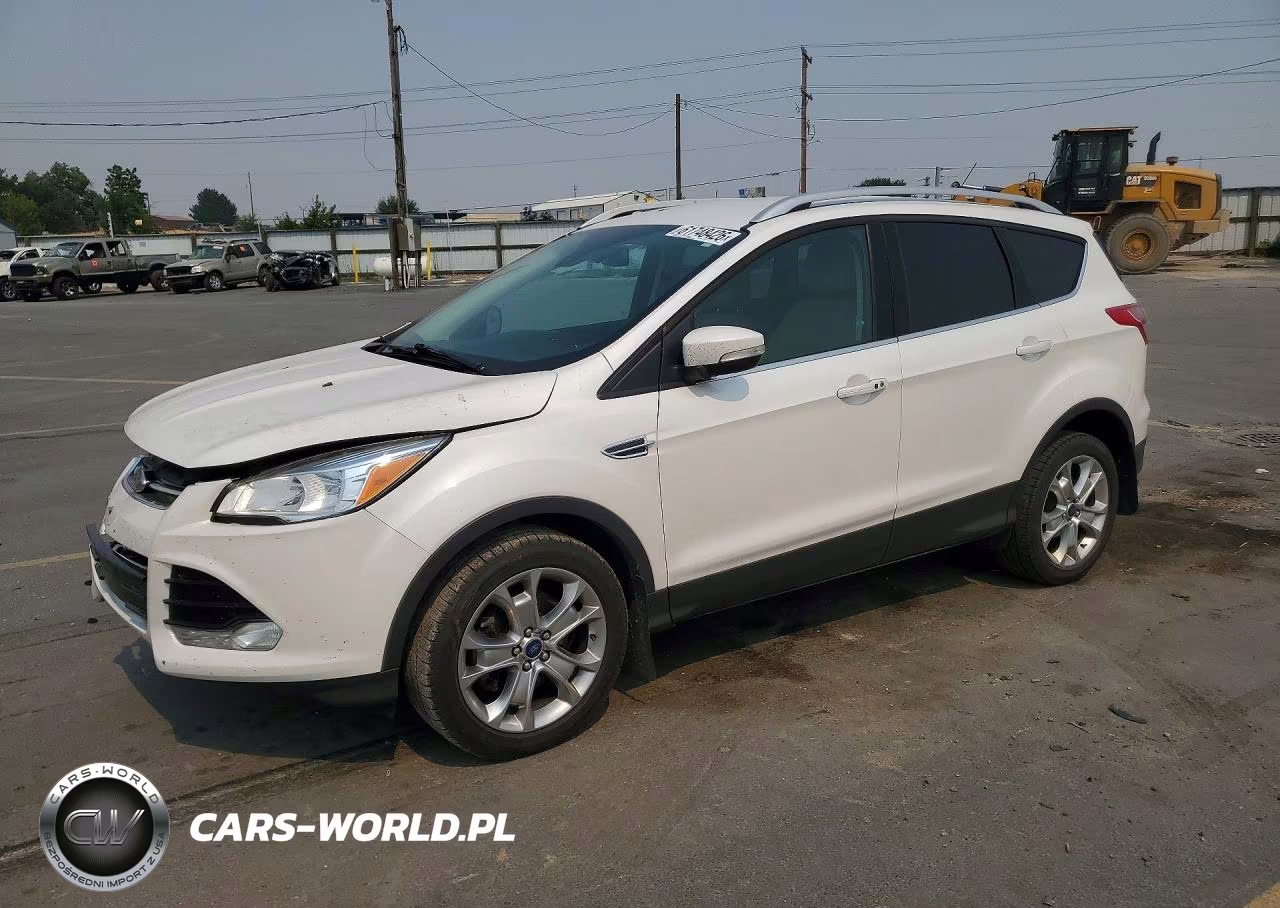 2016 Ford Escape Titanium – zdjęcie 1 z 13