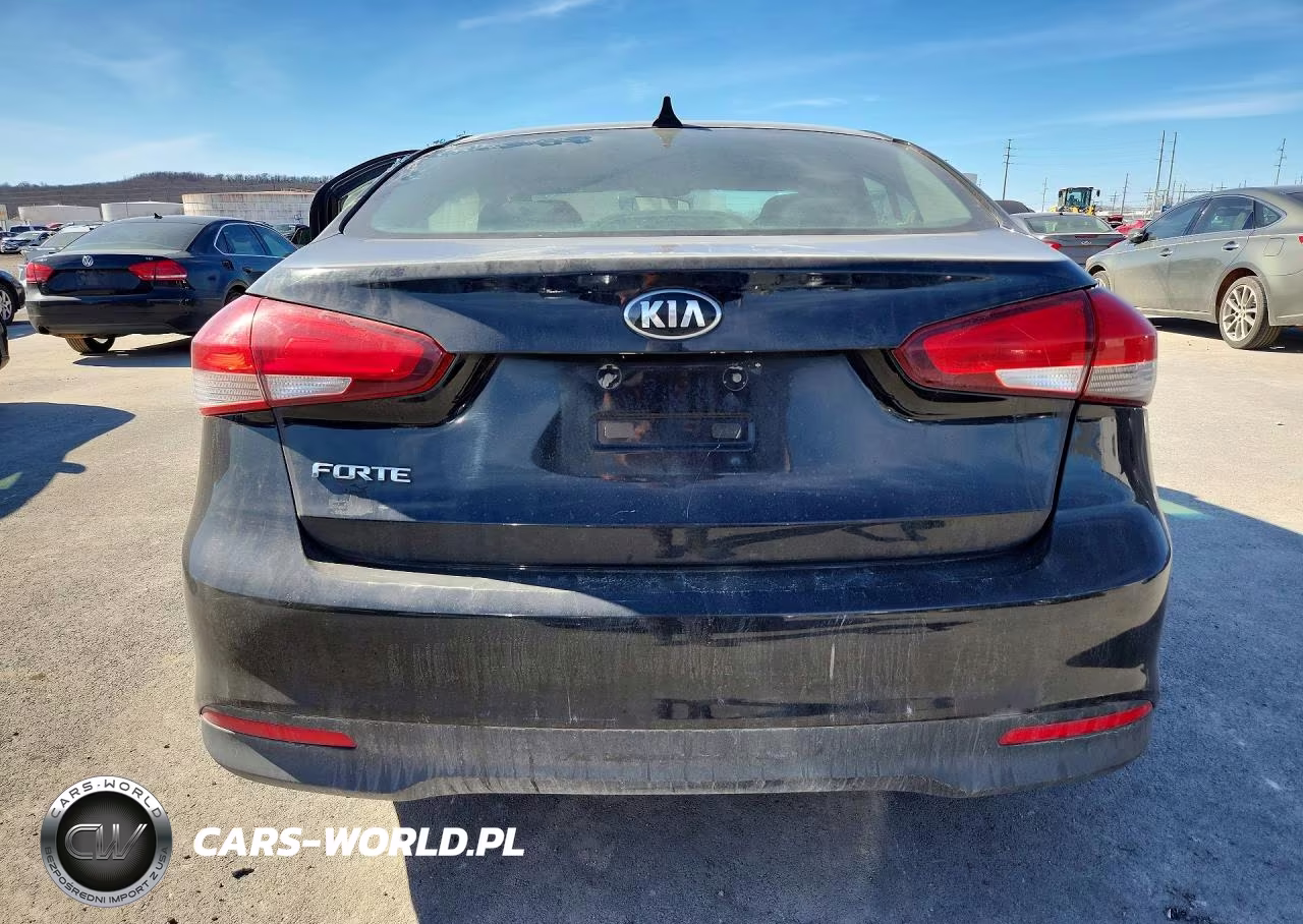 2017 Kia Forte Lx VIN:3KPFK4A74HE031794 - 6