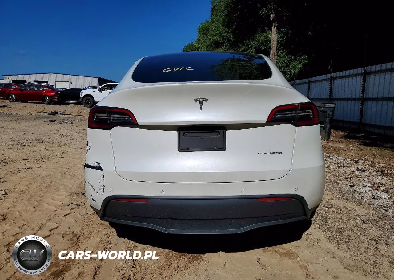 2021 Tesla Model Y VIN:5YJYGDEE0MF144830 - 6