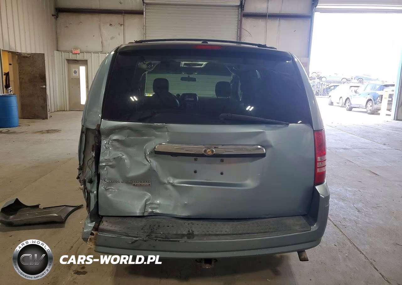 2008 Chrysler Town & Country Touring VIN:2A8HR54P68R818968 - 6