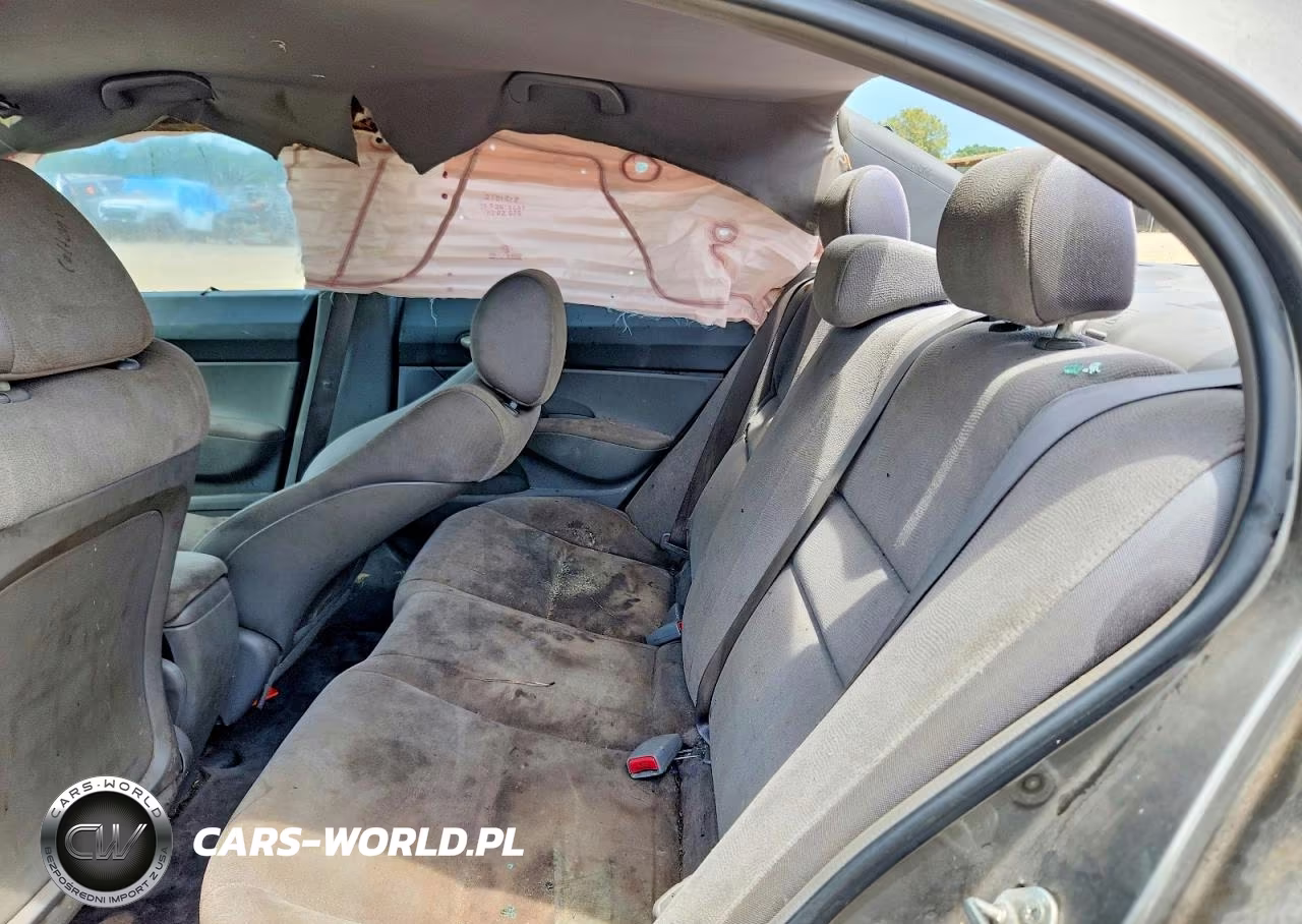 2007 Honda Civic Lx VIN:1HGFA16547L078596 - 10