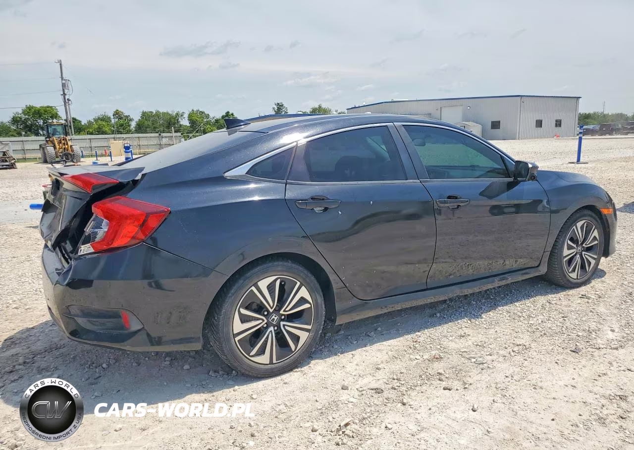 2018 Honda Civic Ex VIN:JHMFC1F33JX007346 - 3