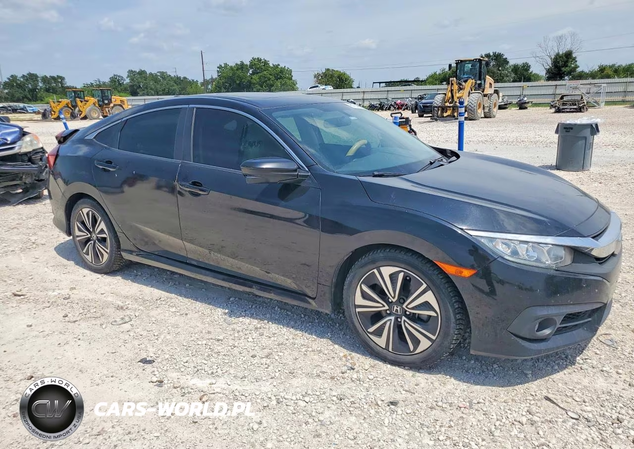 2018 Honda Civic Ex VIN:JHMFC1F33JX007346 - 4