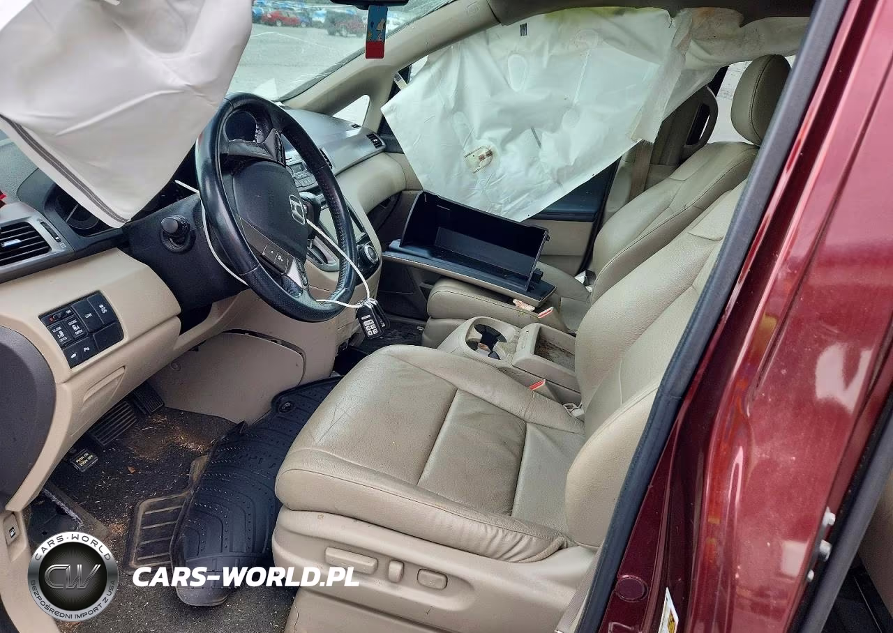 2016 Honda Odyssey Touring VIN:5FNRL5H9XGB055596 - 7