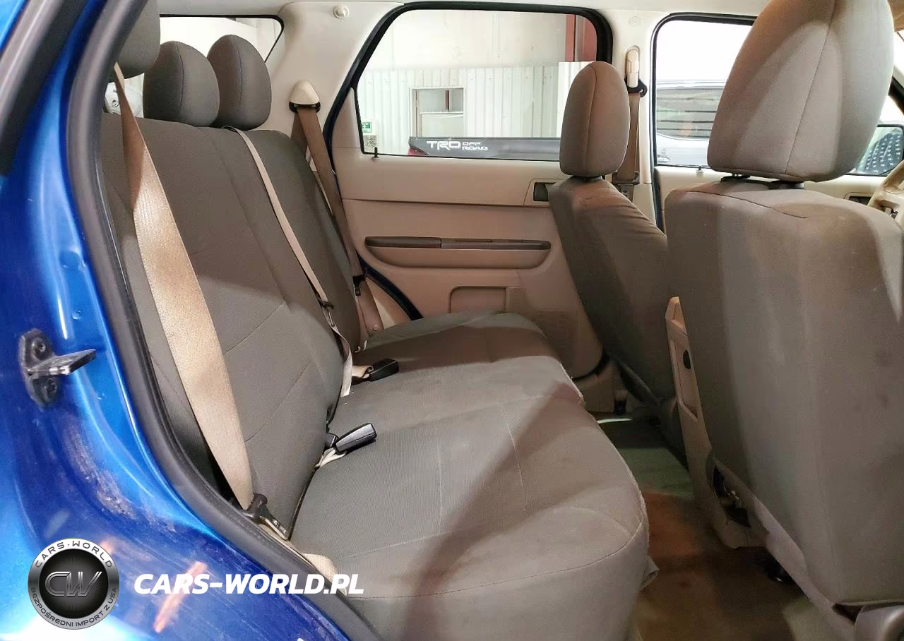 2012 Ford Escape Xls VIN:1FMCU0C75CKB94362 - 11