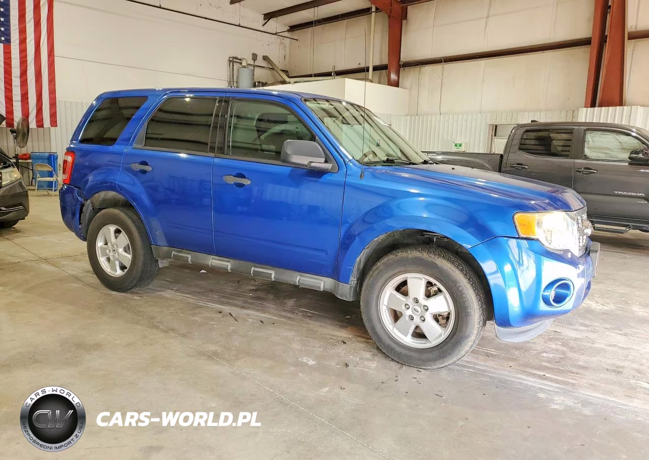 2012 Ford Escape Xls VIN:1FMCU0C75CKB94362 - 4