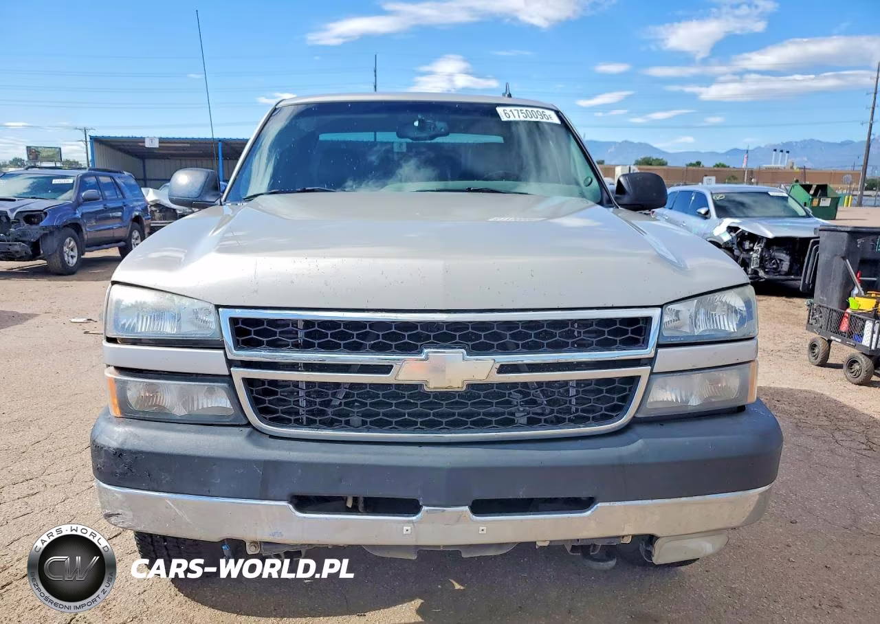 2007 Chevrolet Silverado K2500 Heavy Duty VIN:1GCHK29D77E135617 - 5