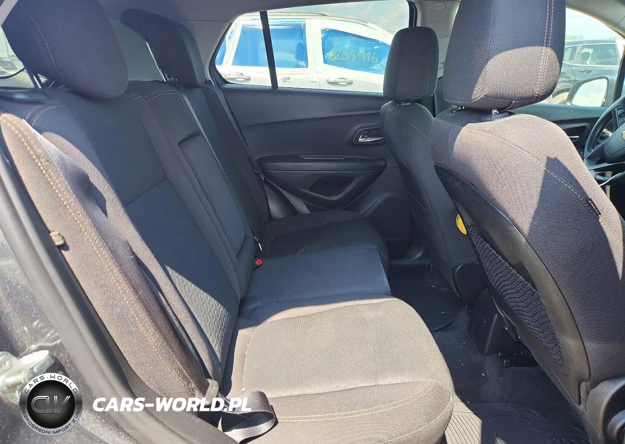 2019 Chevrolet Trax Ls VIN:3GNCJKSB6KL234516 - 10