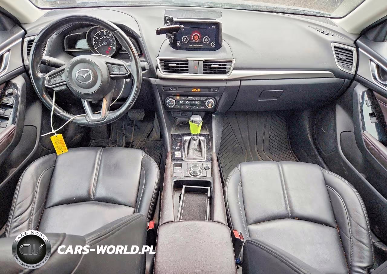 2018 Mazda 3 Touring VIN:3MZBN1V32JM193587 - 8