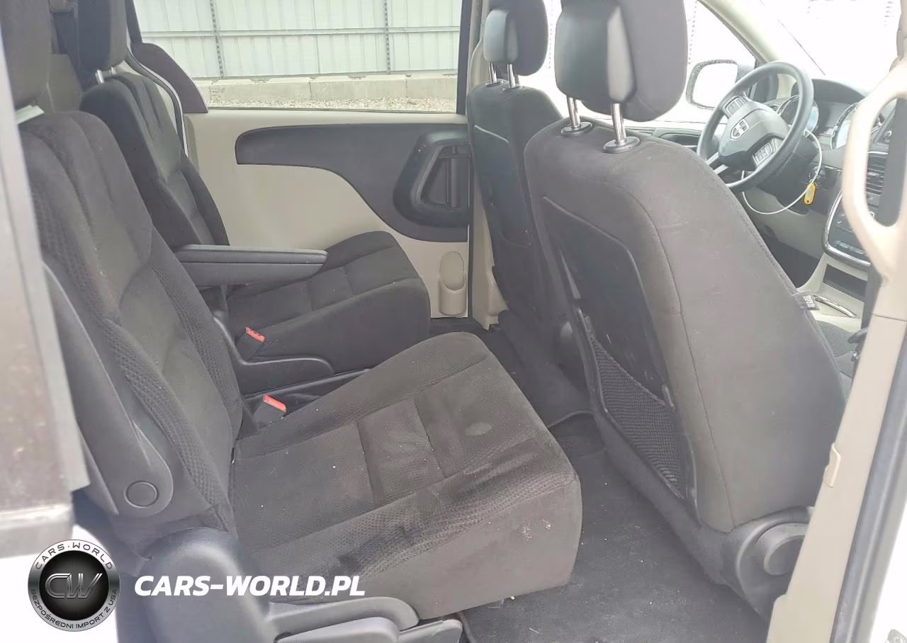 2015 Dodge Grand Caravan Sxt VIN:2C4RDGCG3FR509740 - 10